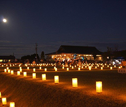 ``Fiesta de observación de la luna de Itsukinomiya&#39;&#39;, donde podrás disfrutar de un festín gagaku y la luna de la cosecha