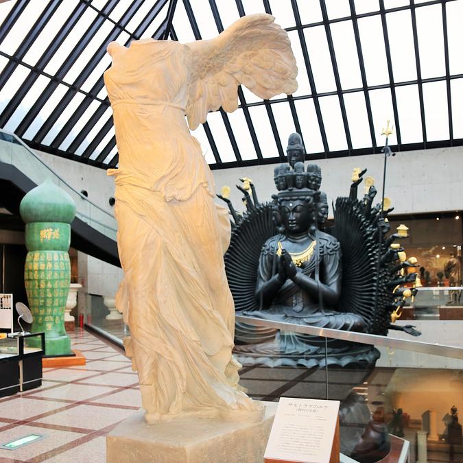 大判銅版画『オルレアン公モンシニョール殿下王宮』、ルーブル美術館エンボスマーク入 フランスの旅（6）・・美の殿堂ルーブル美術館と印象派の殿堂オルセー