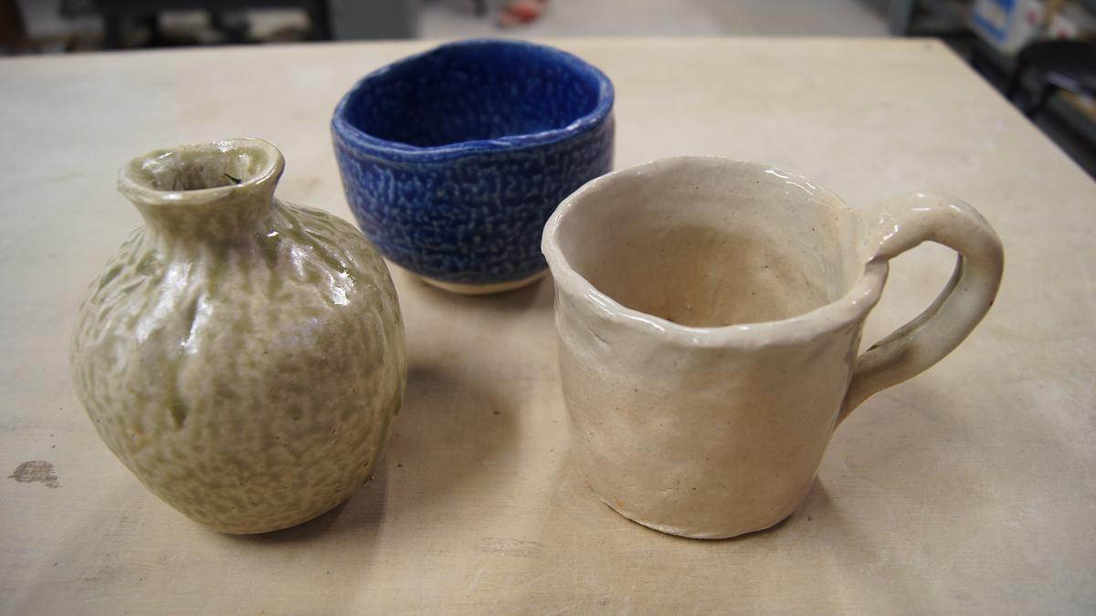 いなべ市の「藤原薬師山 紫光窯」で初めての陶芸体験！自分の創造力を
