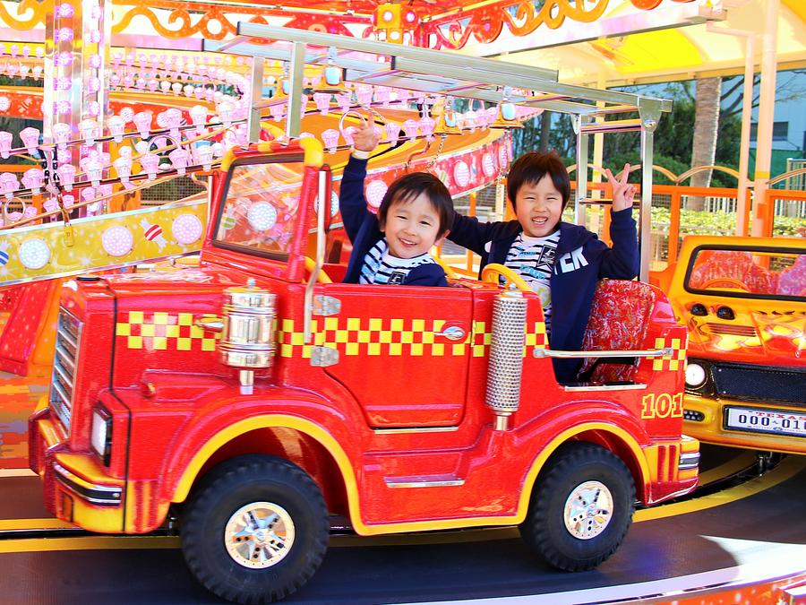 ナガシマスパーランドのキッズタウンはファミリーに大人気！お得な