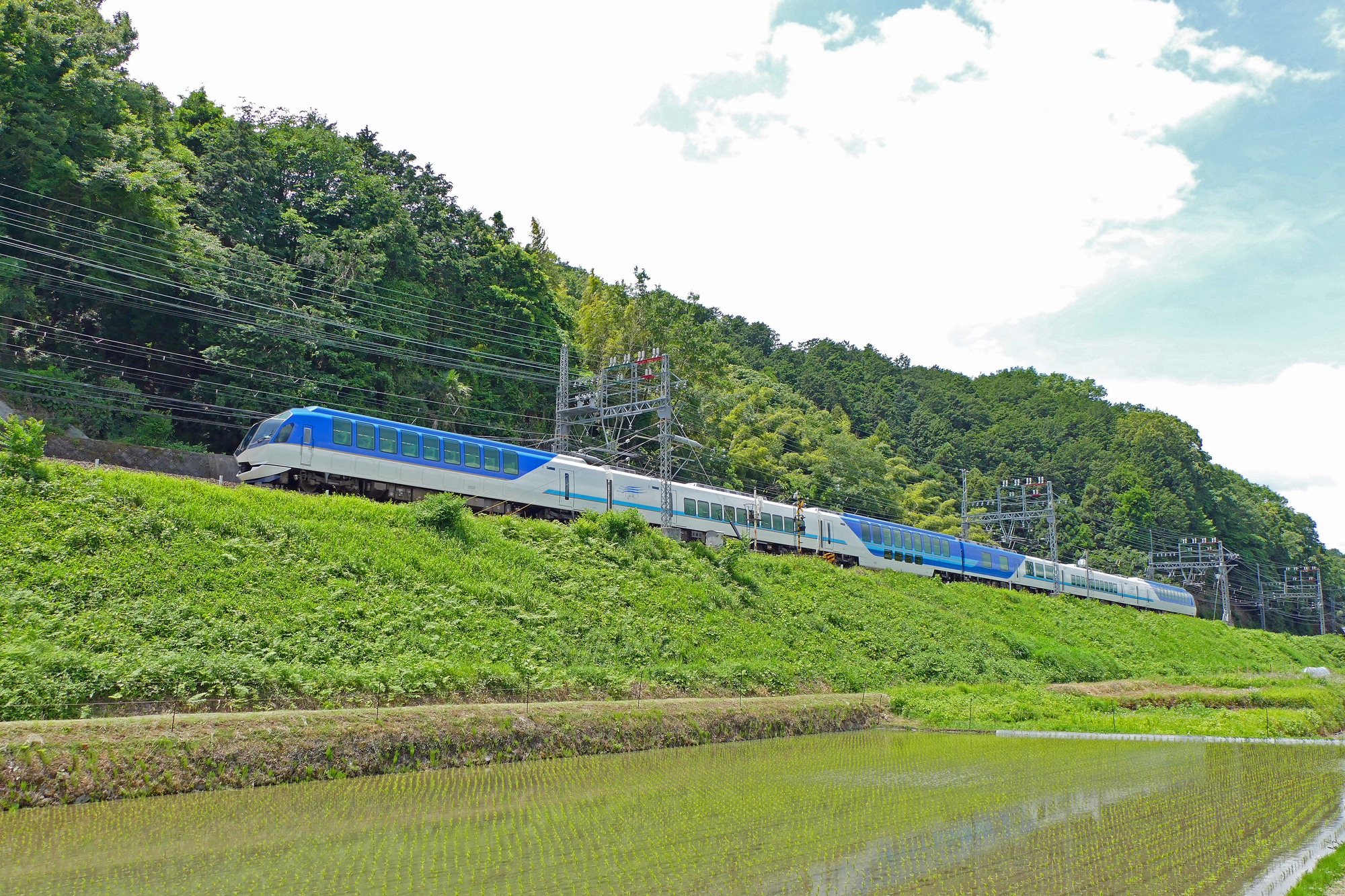 Sightseeing Limited Express "Shimakaze"