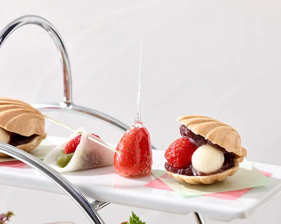 【都リゾート 志摩 ベイサイドテラス】 和洋のいちごのアフタヌーンティー2026