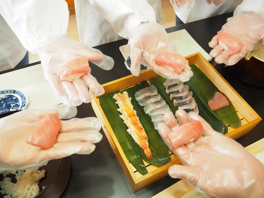 世界の食通がもとめる最高峰の寿司　至高の本格寿司握り体験
