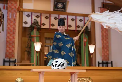 頭之宮四方神社　ヘルメット型の御朱印