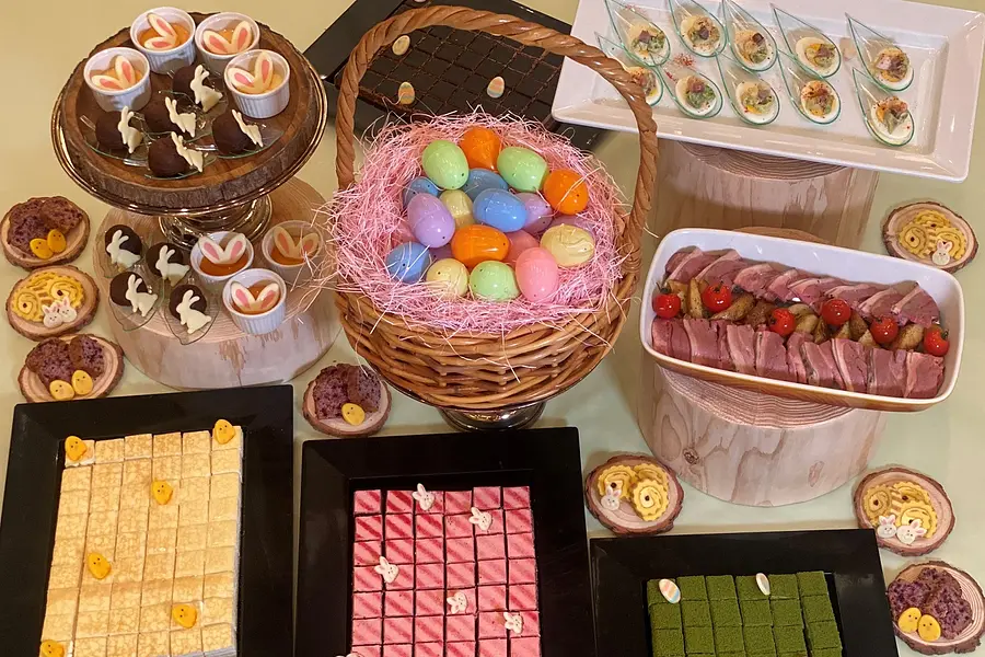 ホテルで楽しめるディナーバイキングのイースターコーナー
