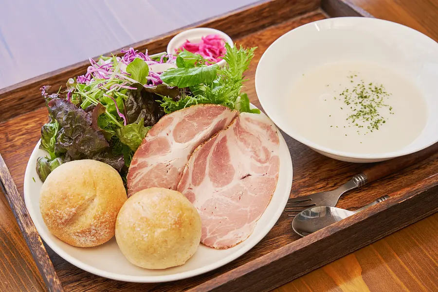 山くじらカフェ