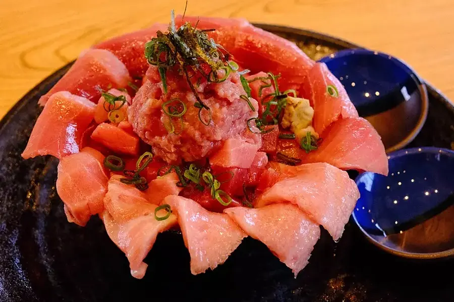 Ise Shima Tuna Restaurant « Bol de thon de luxe » et plus