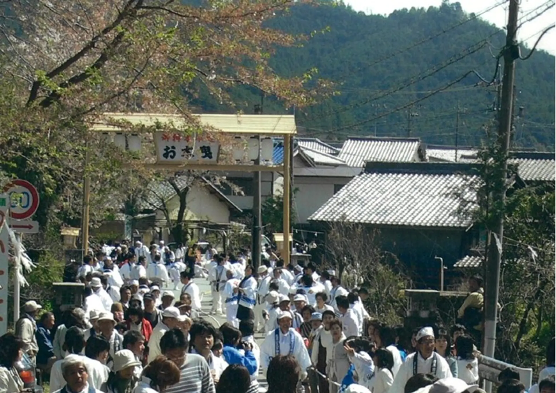 第63回神宮式年遷宮瀧原宮御木曳行事」に参加しませんか？皆さんも一般