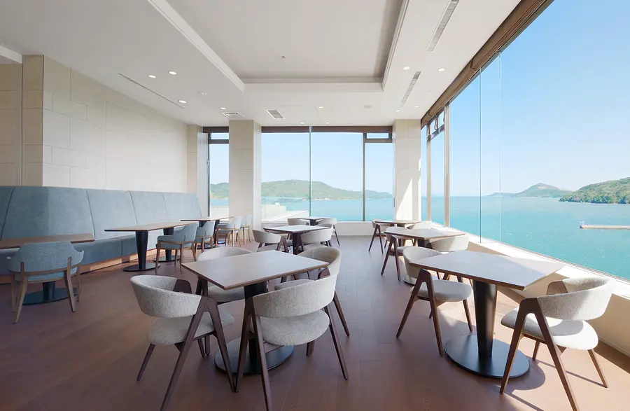 【鳥羽国際ホテル】 自分へのご褒美“クリスマスアフタヌーンティー”