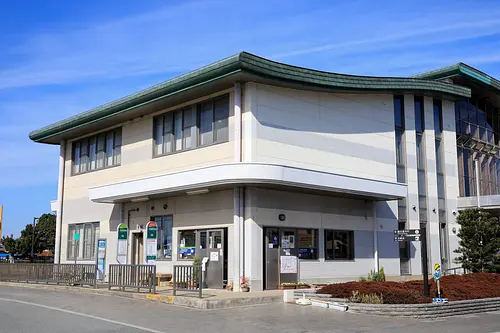 Centro de información turística Playa Futamiura