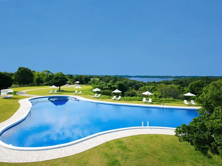 ガーデンプールで夏満喫！日帰りサマープラン