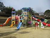 Plaza traviesa del parque Kameyama