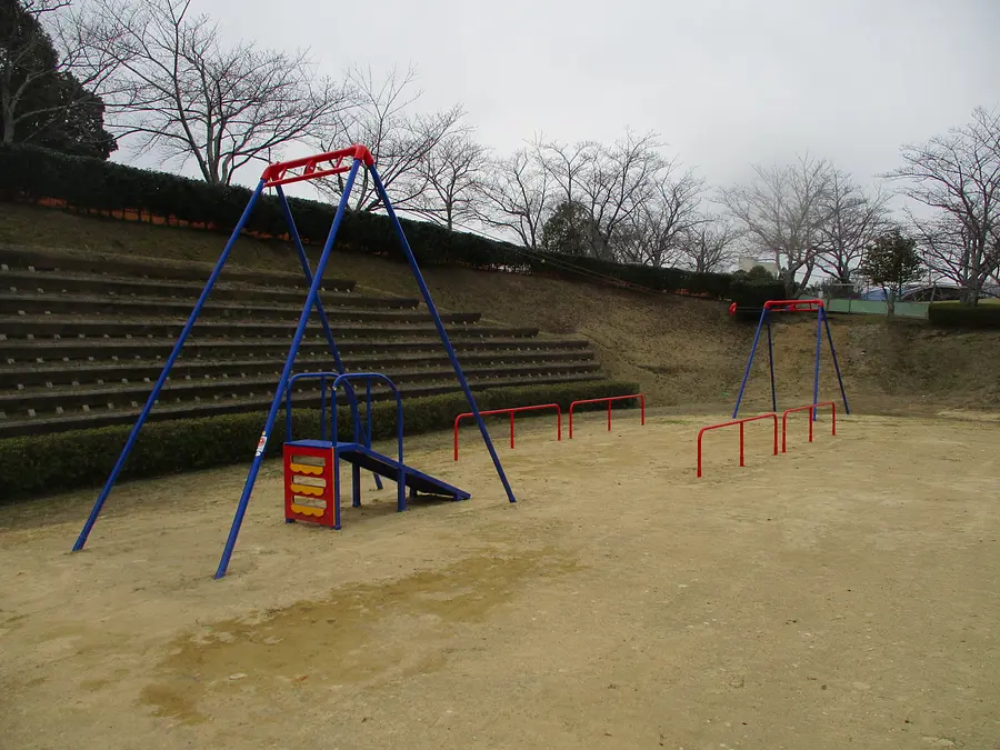 亀山公園・亀山公園わんぱく広場（2024年3月29日リニューアルオープン）