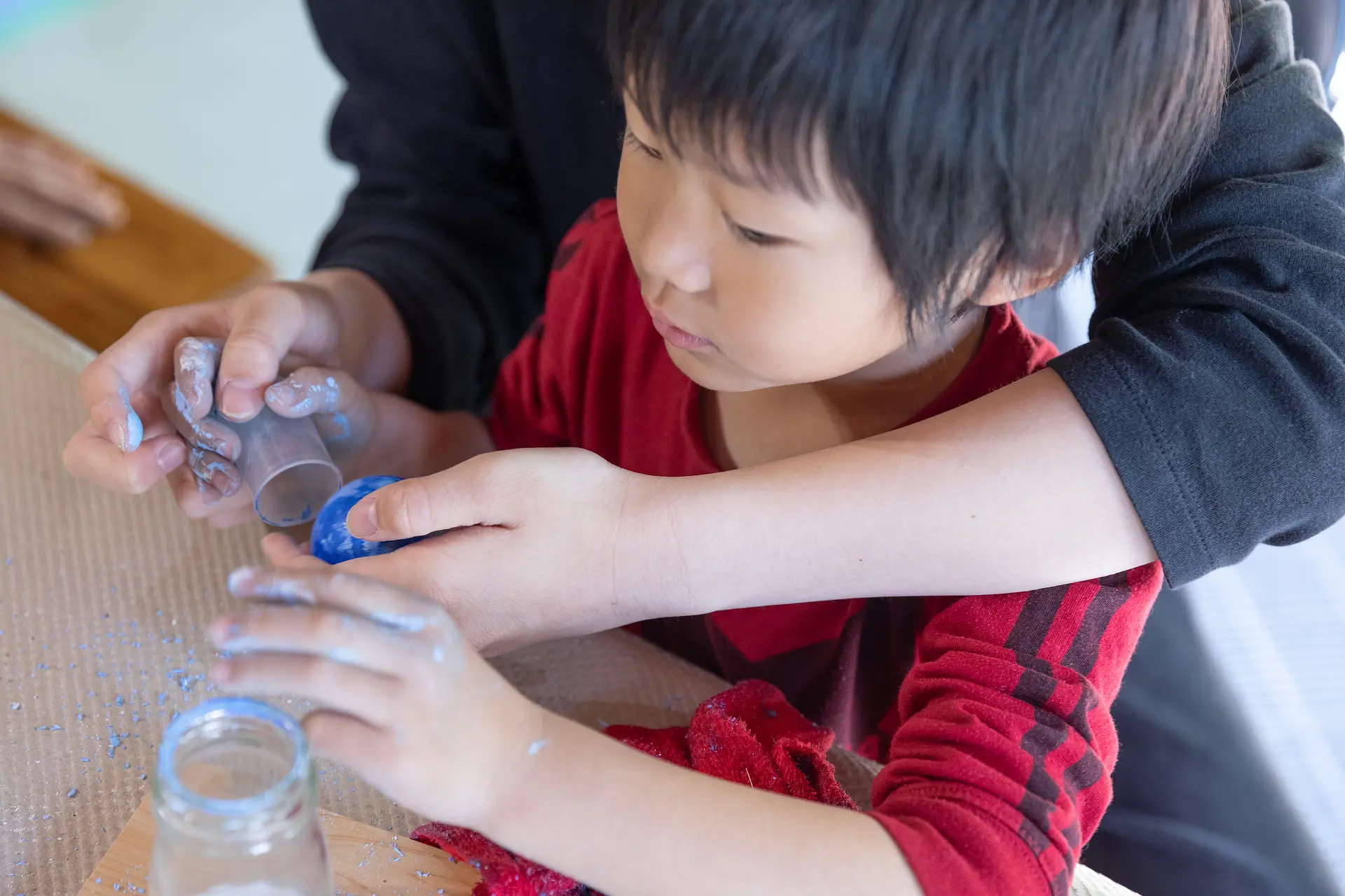 プラスチックのケースで磨く.2