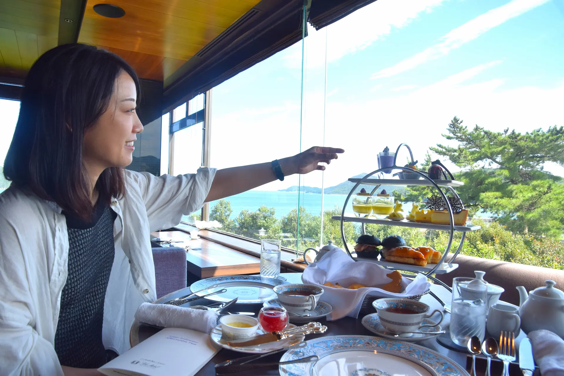 アフタヌーンティ　基本情報