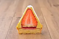 いちごとピスタチオのタルト