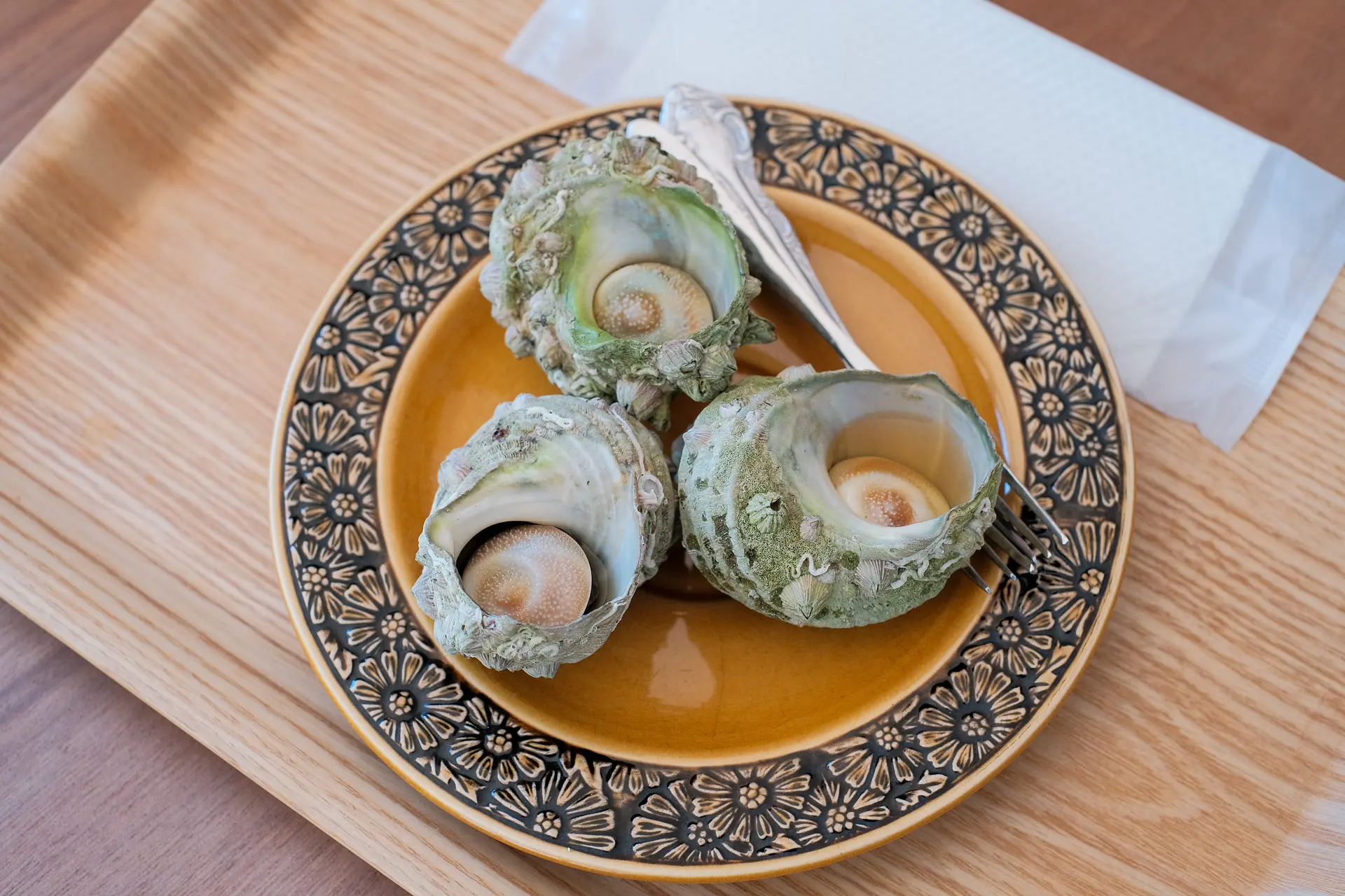 サザエの壺焼き
