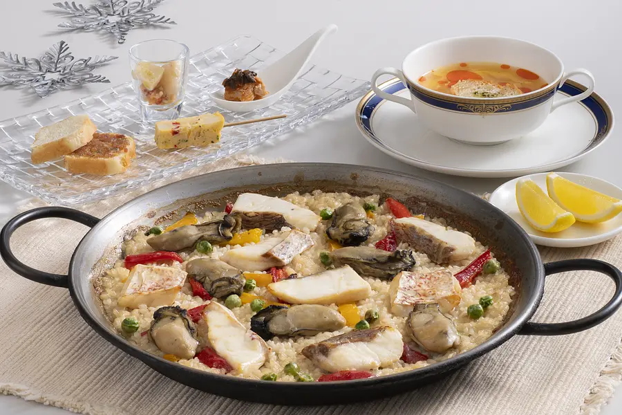 おすすめ「シン・パエリア伊勢志摩ホワイト」