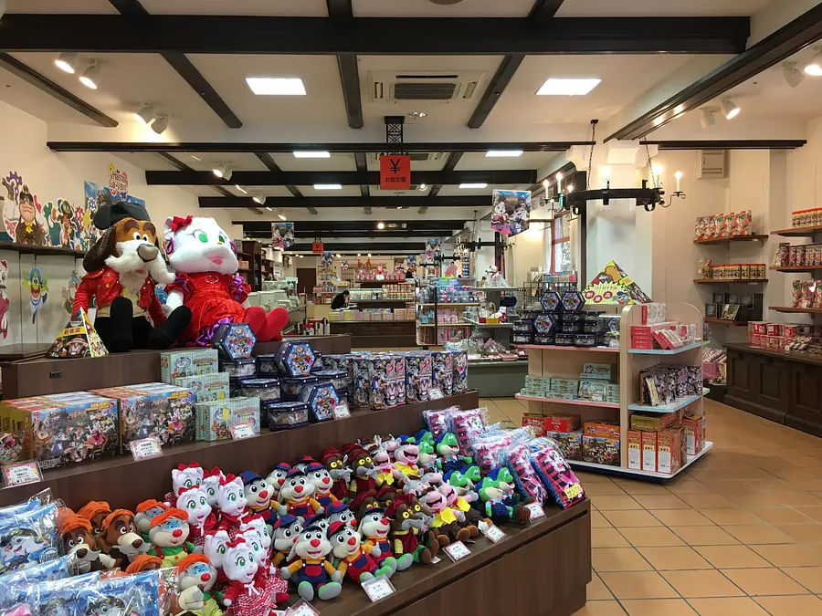 スーベニアショップ「アスタ ラ ビスタ」（志摩スペイン村　パルケエスパーニャ内売店）