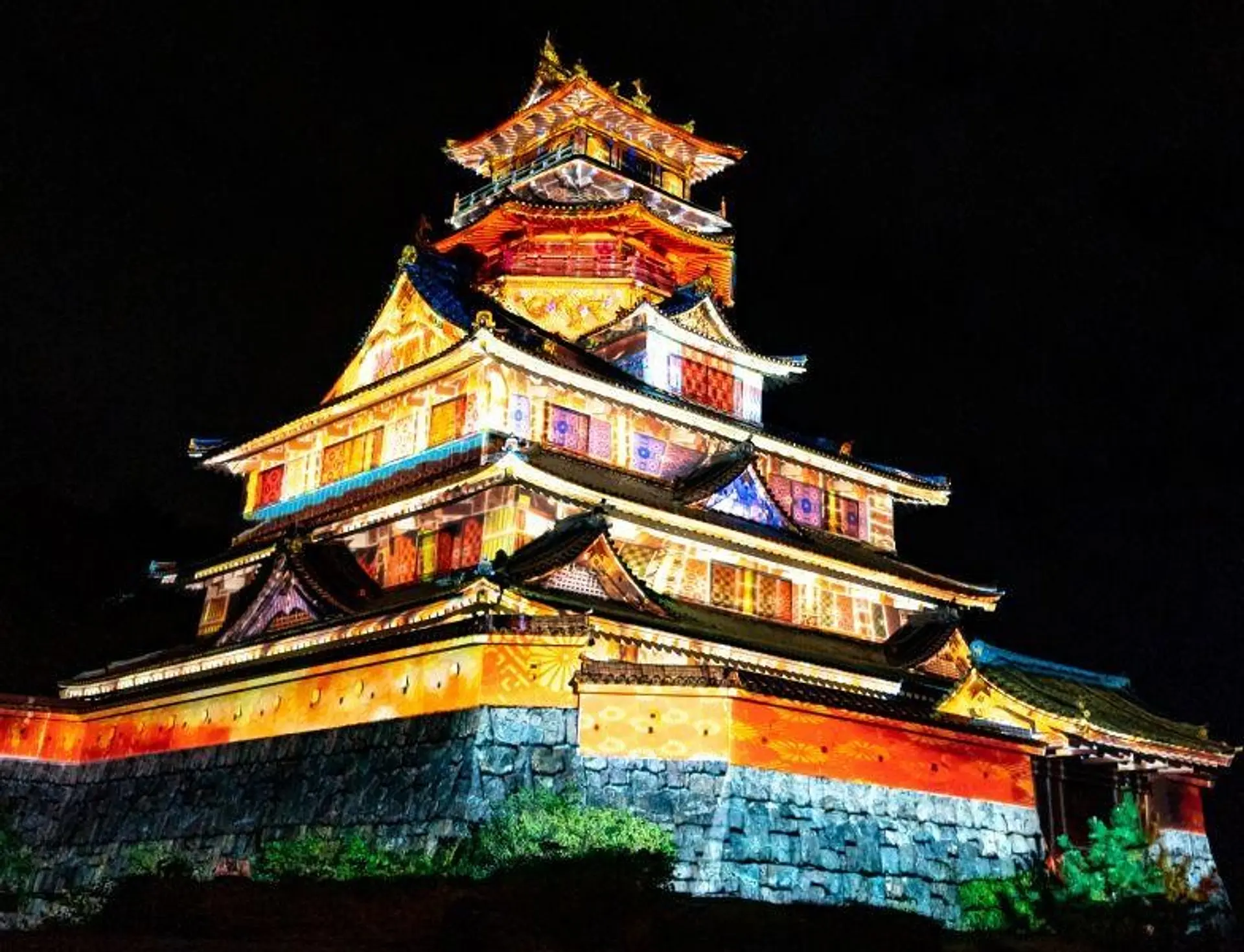 伊勢忍者キングダム夜間ライトアップ