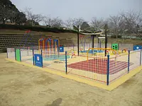가메야마 공원·가메야마 공원 완파쿠 광장(2024년 3월 29일 리뉴얼 오픈)