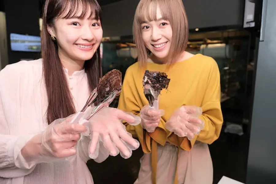 アコヤ真珠取り出し体験