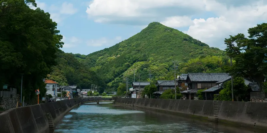 五ヶ所浦浅間山