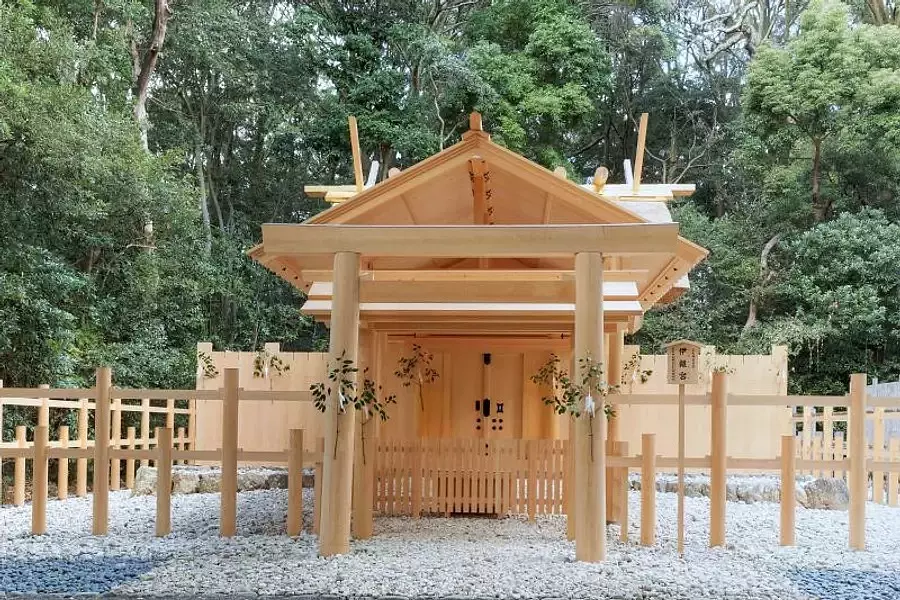 伊座宫神社（Izawanomiya）（高台神社（Kotaijingu）别久（Betsugu））