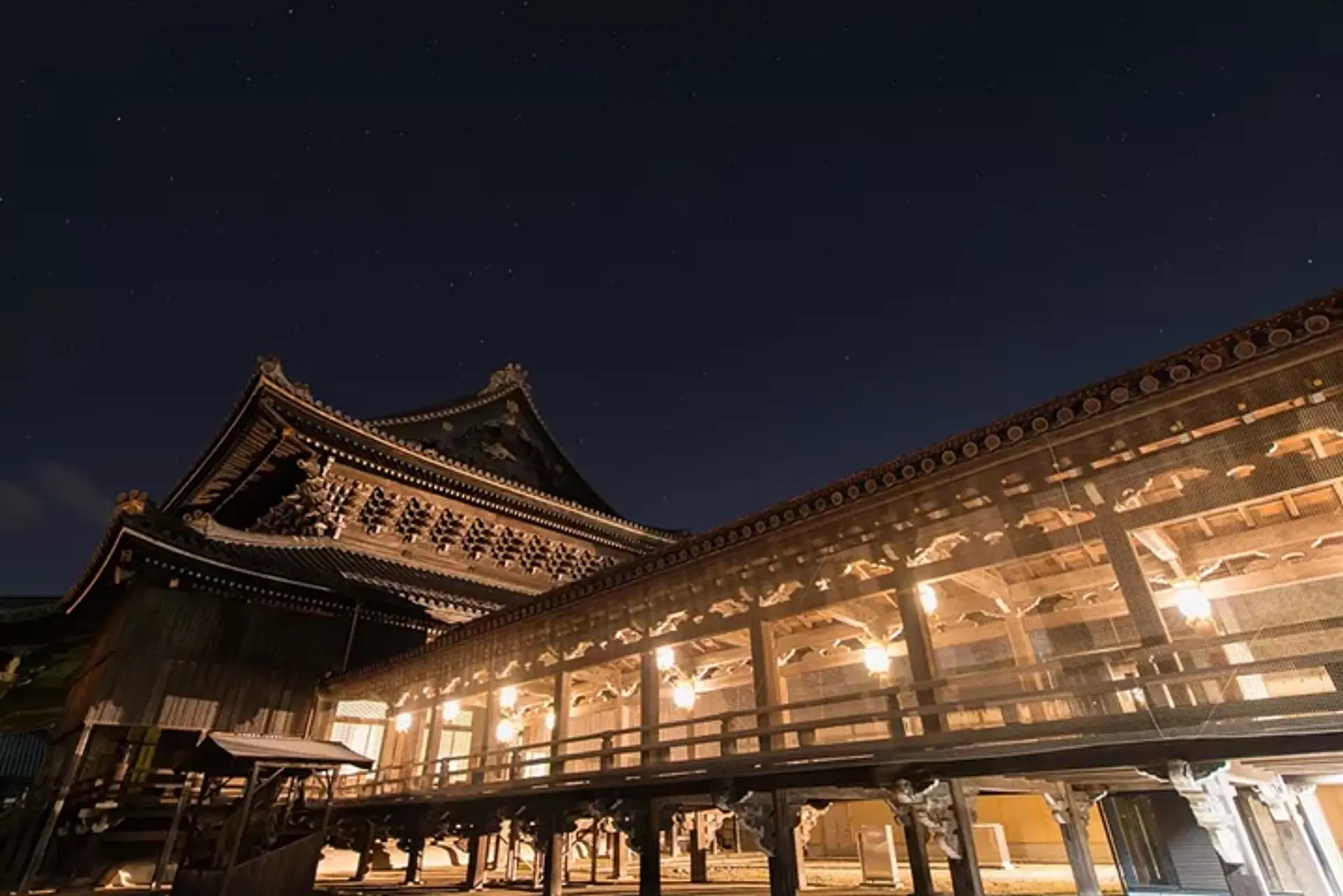 高田本山専修寺報恩講（お七夜）