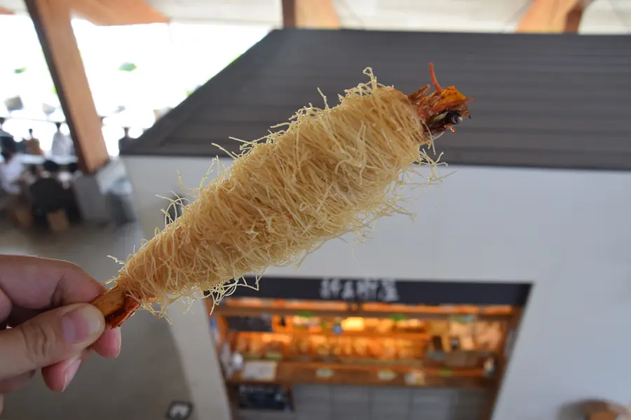 Shrimp crispy tempura (600 yen including tax)