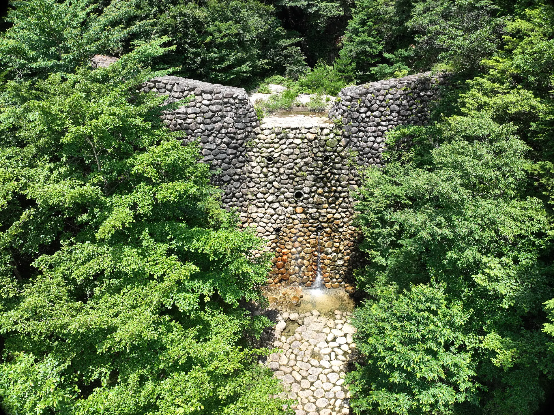 百間滝谷川第2砂防堰堤