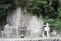 中ノ瀬磨崖仏1