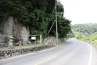 中ノ瀬磨崖仏2