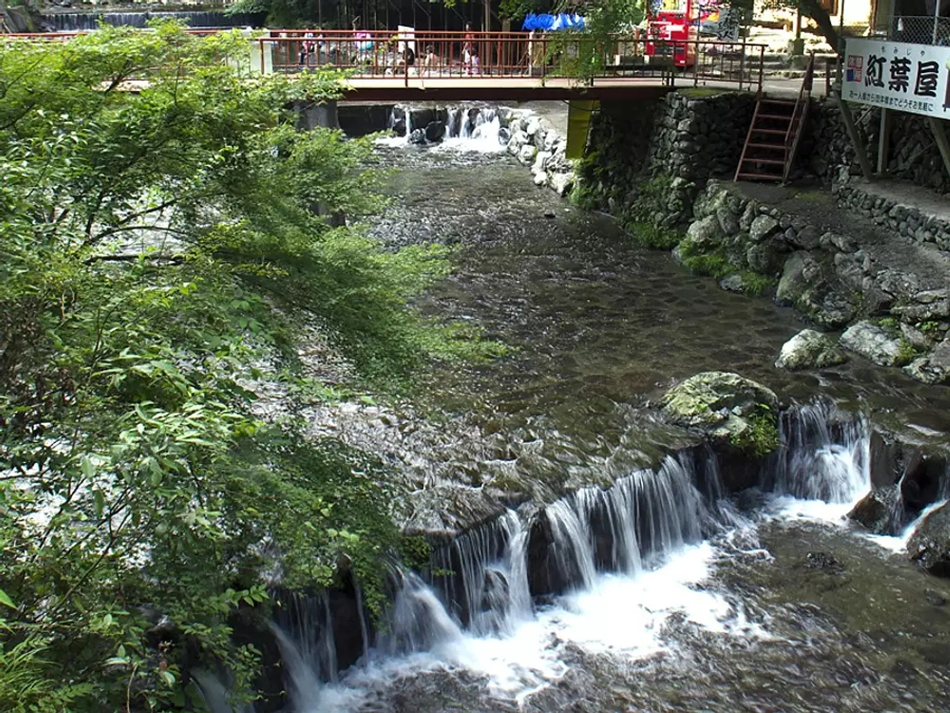 多度峡天然プール