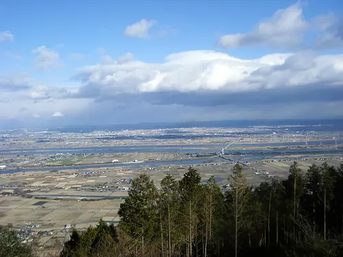 Tadoyama