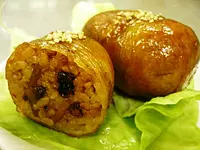 “Kuwatanishi” Kuwana style! Shigure meat wrapped rice ball