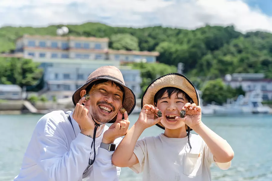 C'est le moyen idéal pour faire des recherches gratuites pendant les vacances d'été ! Pensons à la « mer » avec « Ise Shima Fishing Village Activities » !