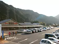 Michi-no-eki “Iidaka Station” exterior