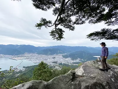 尾鷲セラピストと一緒に熊野古道 馬越峠・天狗倉山を楽しく健康トレッキング！登山初心者でも安心です♪
