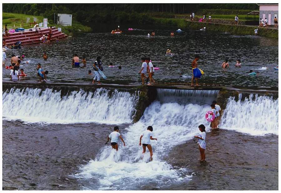 大里自然プールオープン