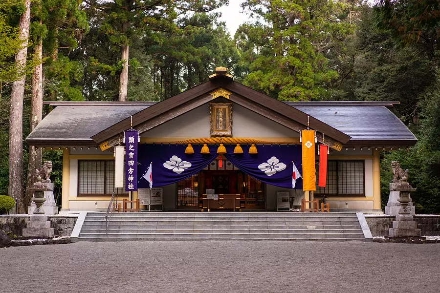 [Santuario Tsuranomiya Shiho] Festival regular (festival de la vivienda)
