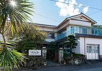 浜辺の宿 さざなみ