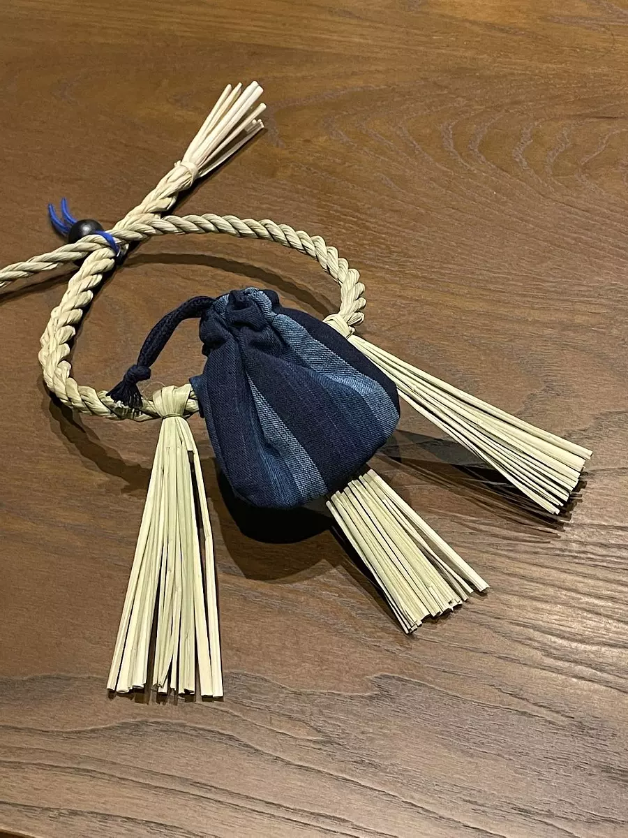 しめ縄首輪