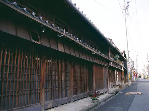 一身田寺内町的街道