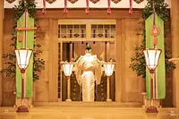 【頭之宮四方神社】　除夜祭