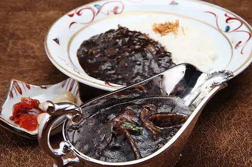 为您介绍东洋轩的原创黑咖喱套餐♪