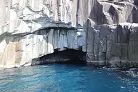 藍色洞穴