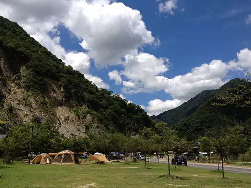 青川峽谷露營公園（AogawakyoCampingPark）