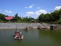 いかだに挑戦　無料体験　　　　土日祝日開催　雨天中止