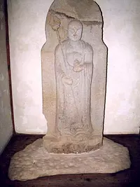 Statue en pierre du Bodhisattva Jizo